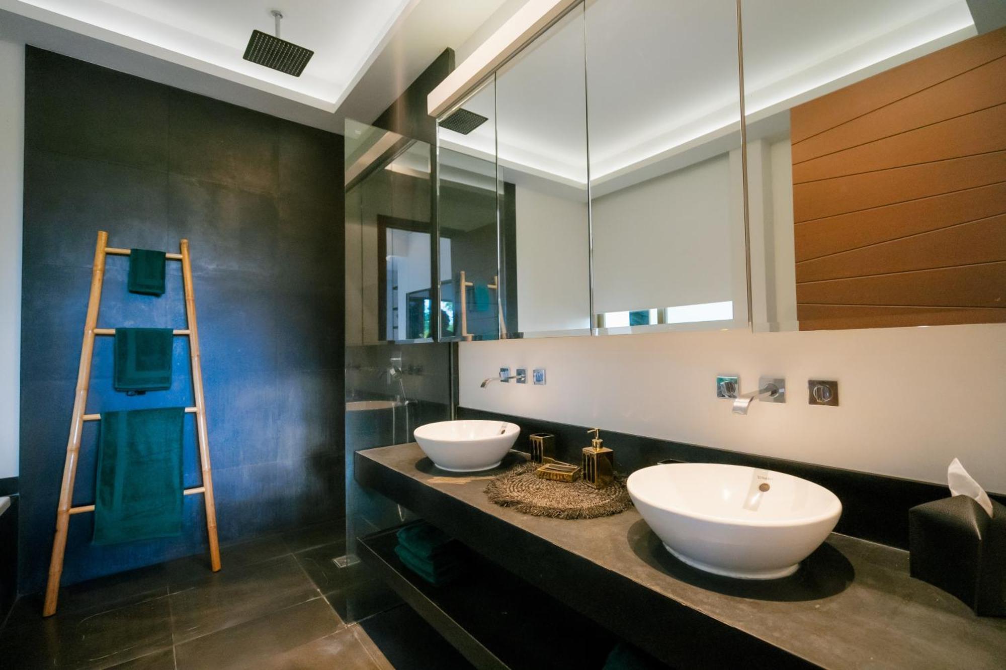 Seaview Villa Near Naithon Beach Phuket Buitenkant foto